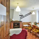 2 Bedroom Lovely In