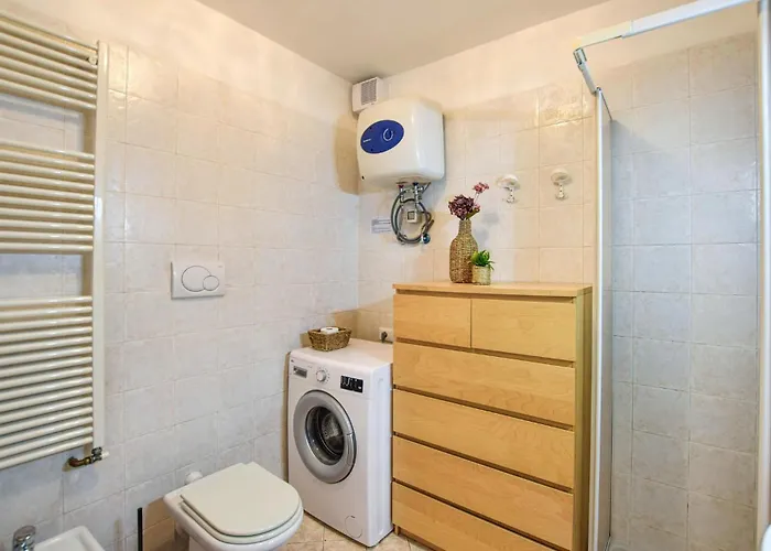 2 Bedroom Lovely In Ponte Di Legno